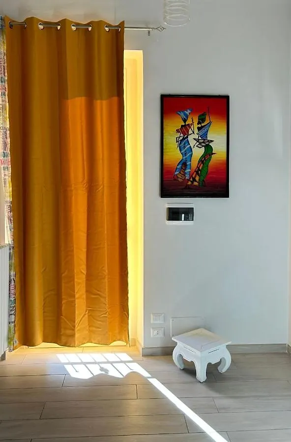 B8 Apartment 巴里