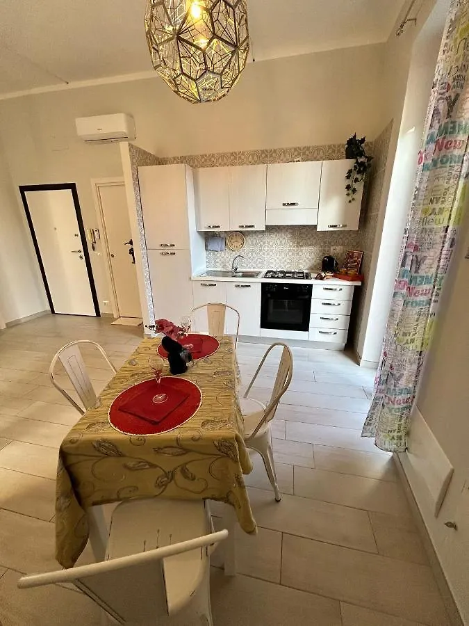 B8 Apartment 巴里